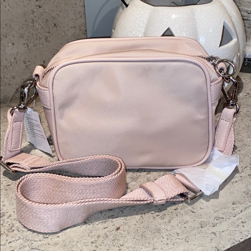 Lululemon Now and Always Crossbody Mini - Picture 6 of 15